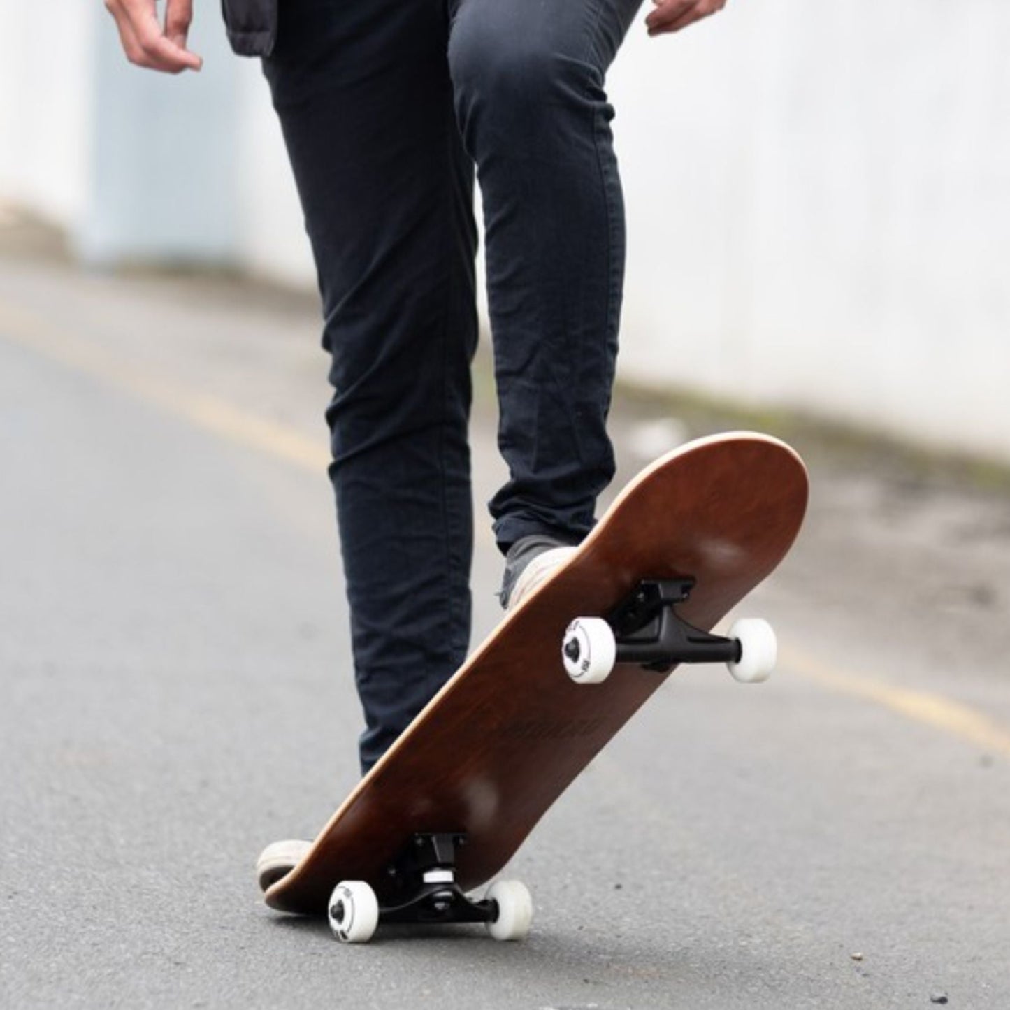 Mokau Double Kick 31" Skateboard